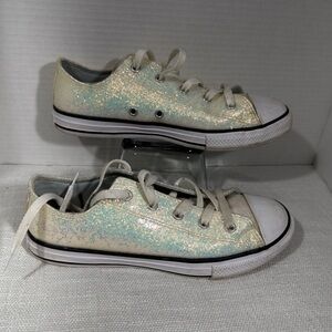 Kids Converse Iridescent Glitter Size 4